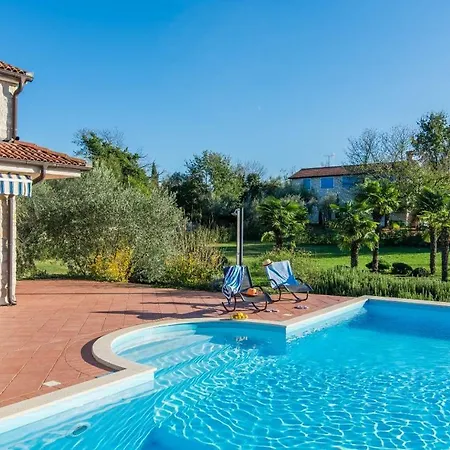 Newly Built Stone Mia With Garden And Pool *
